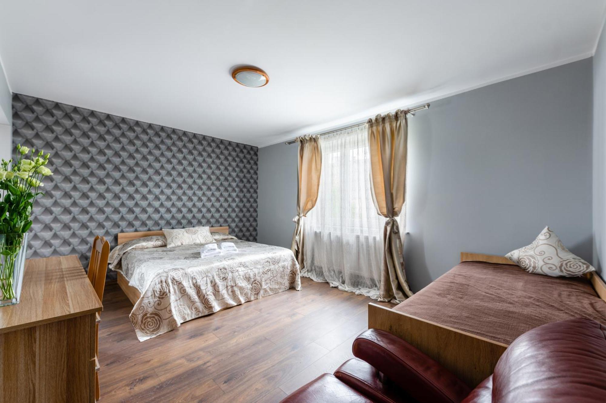 Sleep&Go Bed and Breakfast Lubliniec Buitenkant foto