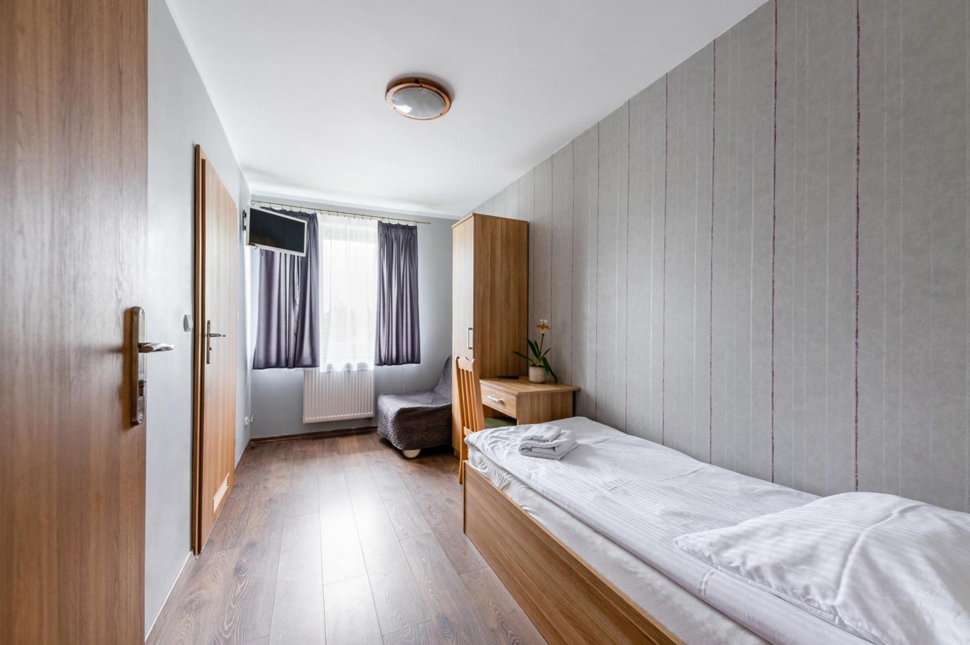 Sleep&Go Bed and Breakfast Lubliniec Buitenkant foto