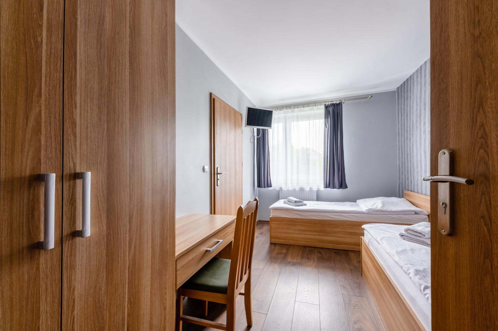 Sleep&Go Bed and Breakfast Lubliniec Buitenkant foto