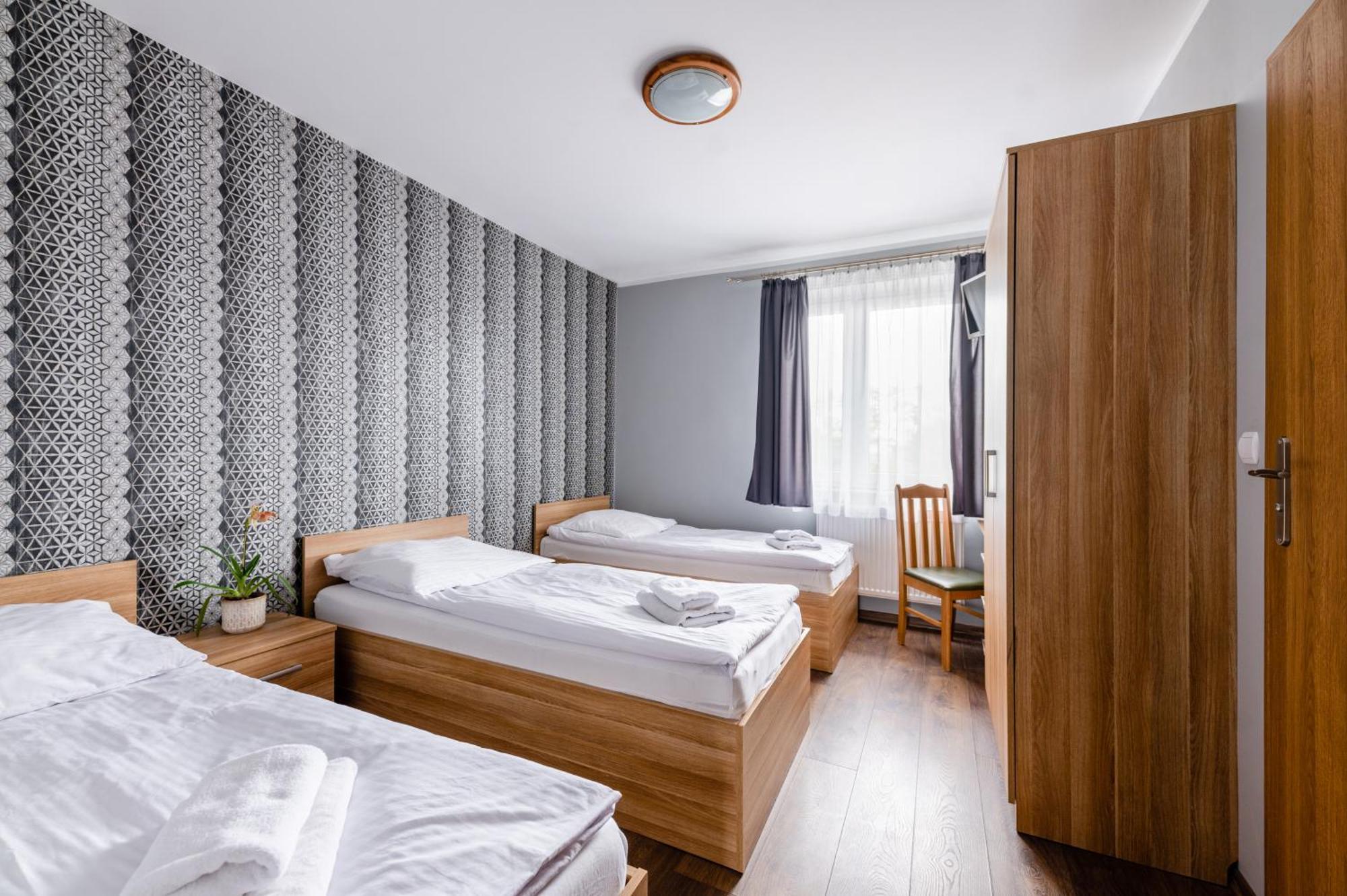 Sleep&Go Bed and Breakfast Lubliniec Buitenkant foto